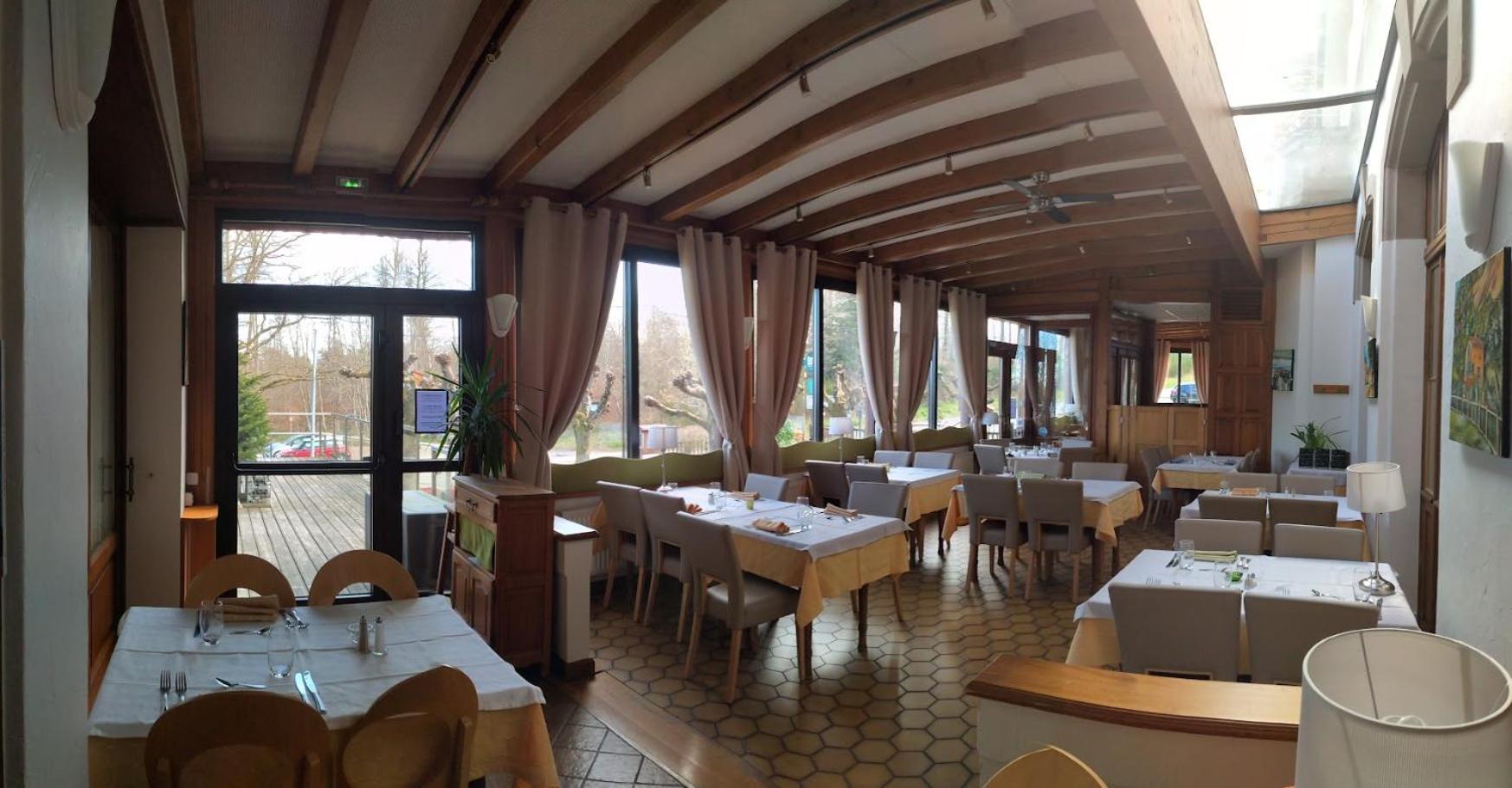 Logis Hotel Notre-Dame - Restaurant Ouvert Midi Et Soir Sauf Dimanche Soir Danne-et-Quatre-Vents Exterior photo